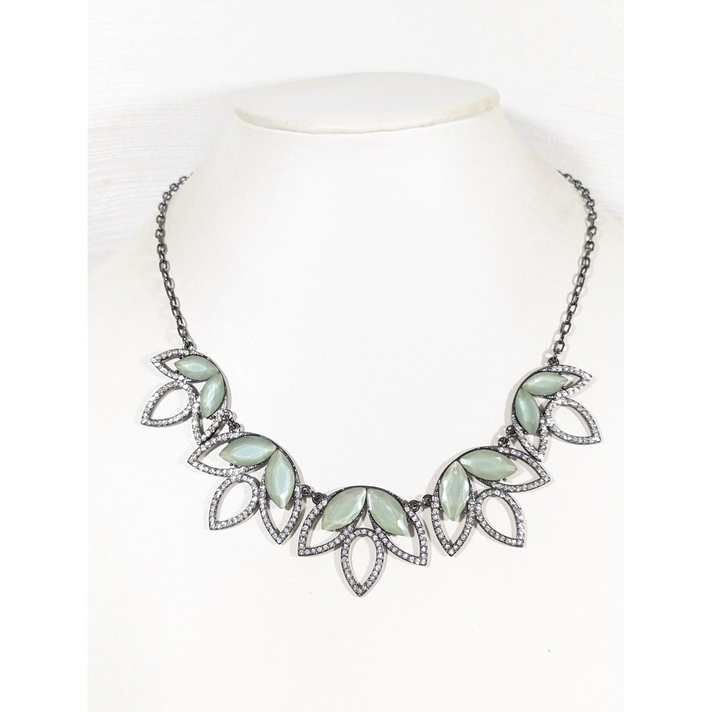 INC International Concepts Green‎ Rhinestone Statement Necklace 20" Leaf